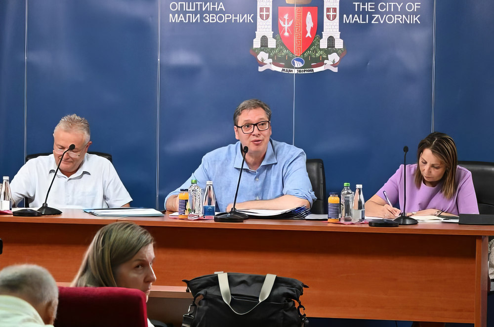 A szerb elnök a Mali Zvornikban tartott lakossági fórumon