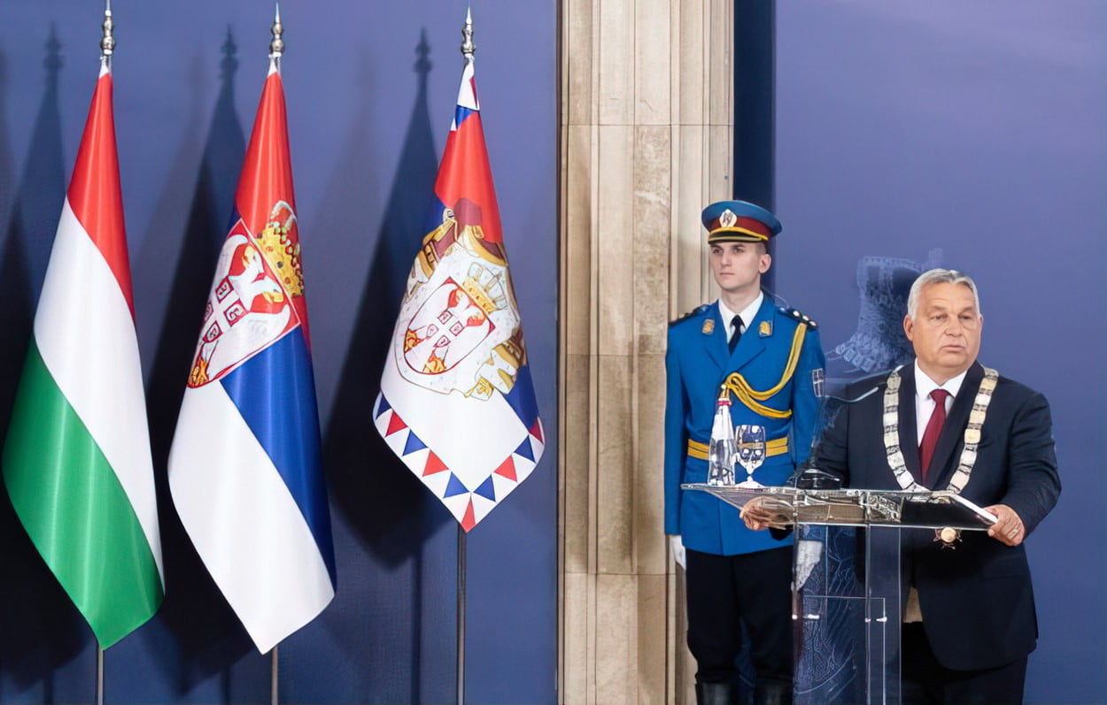 2022 szeptemberében Orbánt tüntették ki Belgrádban, a reciprocitás első fele