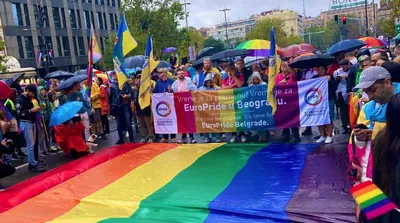 A nyíltan meleg, volt kormányfő nem igen segített az LMBT-közösség tagjain 4 A 2022-es belgrádi Pride