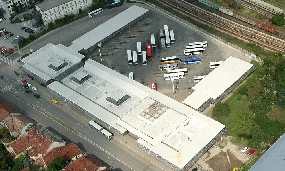 Az utasszállítás csomópontja: a szabadkai buszpályaudvar madártávlatból