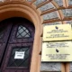 Csukd be az ajtót! - olvasható a feliraton a boszniai alkotmánybíróság bejáratánál. Dodikék éppen erre törekszenek, be akarják csukni az ajtót maguk után