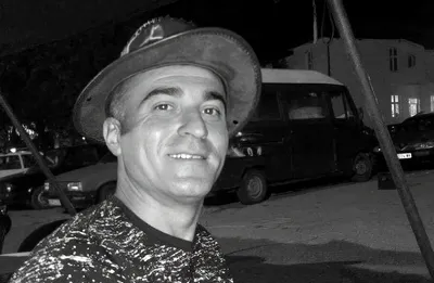 Holtra verték