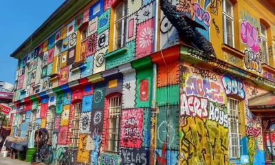 A Metelkova egy alternatív kulturális központ, amelyet egy volt (jugoszláv) katonai laktanyából alakítottak ki, Ljubljana egyik legismertebb látványosságává vált