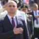 Kiskorúként, 17 évesen vonult be önkéntesként a horvát hadseregbe, bejárta az ország harctereit, profi katonaként, a 3. gárdabrigád, a Menyétek tagjaként vonult nyugdíjba