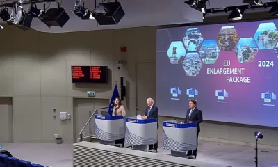 Borrell és Várhelyi bemutatta Brüsszelben a bővítési csomagot, ami nincs a szerbek ínyére