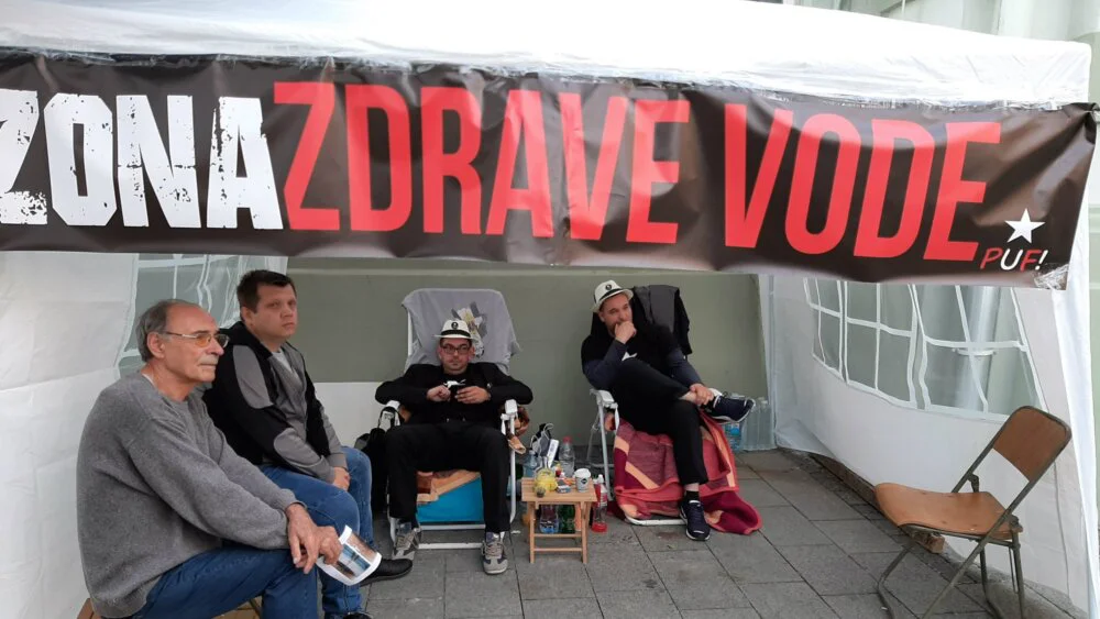 Az "Iható víz övezete", a nagybecskereki PUF csoport performansza