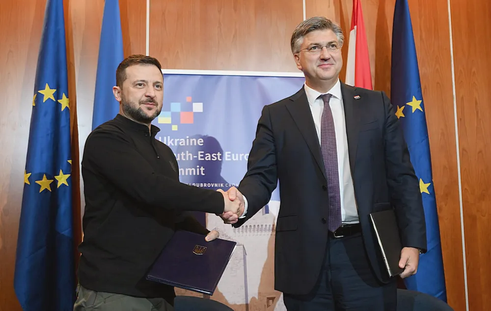 A horvát miniszterelnök az X platformon dicsekedett el azzal, hogy az ukrán elnökkel hosszútávú együttműködési és támogatási szerződést írt alá