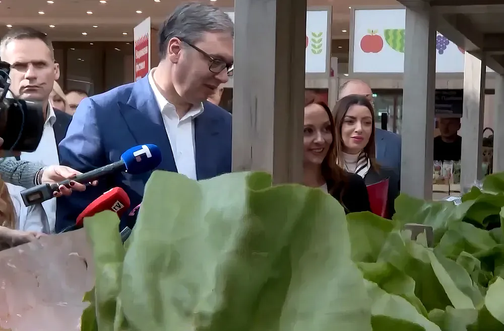 Két akadálya is van Szerbia uniós csatlakozásának, a szerb elnök ingerült 3 A szerb elnököt inkább a zöldségek foglalkoztatták