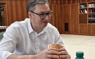 Szerb elnök - párizsi