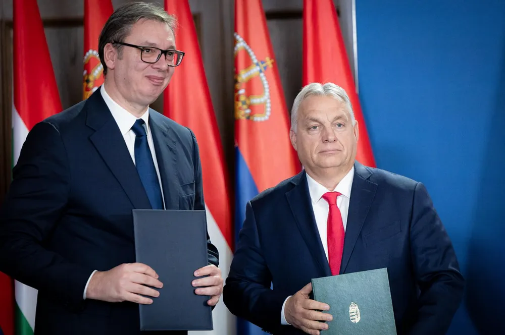 Szerbia mégis bevásárolná magát Paksba, 2026-ban lesz vasút Budapest és Belgrád között 4 Hét dokumentumot írtak alá