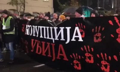 "A korrupció öl" üzenik a szerbiai megmozdulások résztvevői