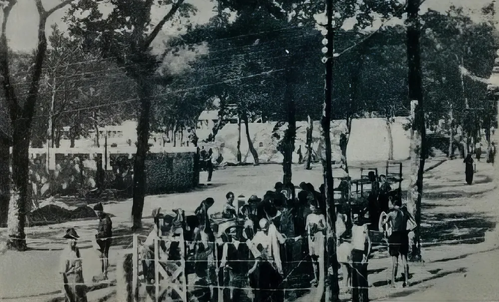 A Renicci di Anghiari-i tábort az olasz fasiszta rezsim 1942-ben hozta létre, főként a politikai foglyok, valamint az Olaszország által megszállt területekről – köztük Szlovéniából és Horvátországból – származó civilek internálására