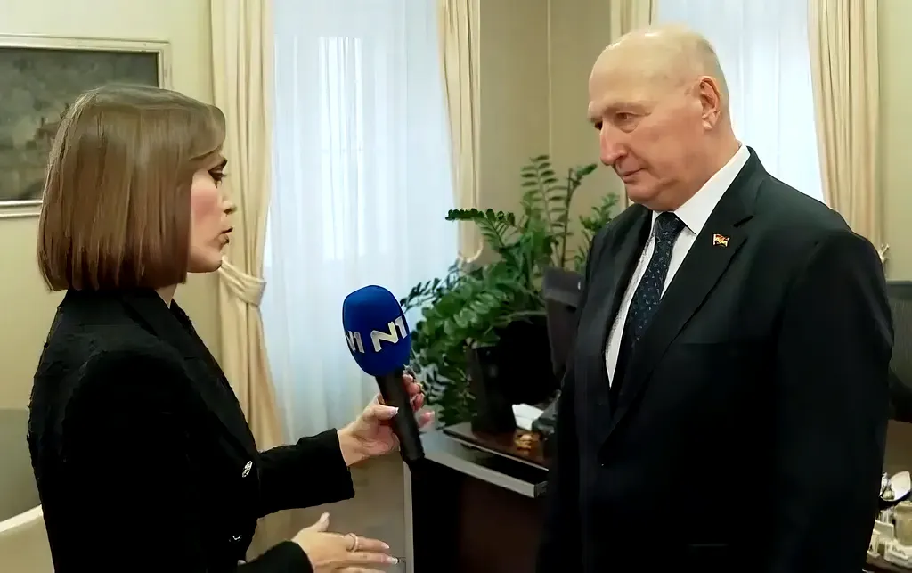 Miroslav Šeparović alkotmánybírósági elnök a horvát N1-nek beismerte, hogy az alkotmánybíróság tagjai megállapodtak abban, hogy meghosszabbítják a saját mandátumukat