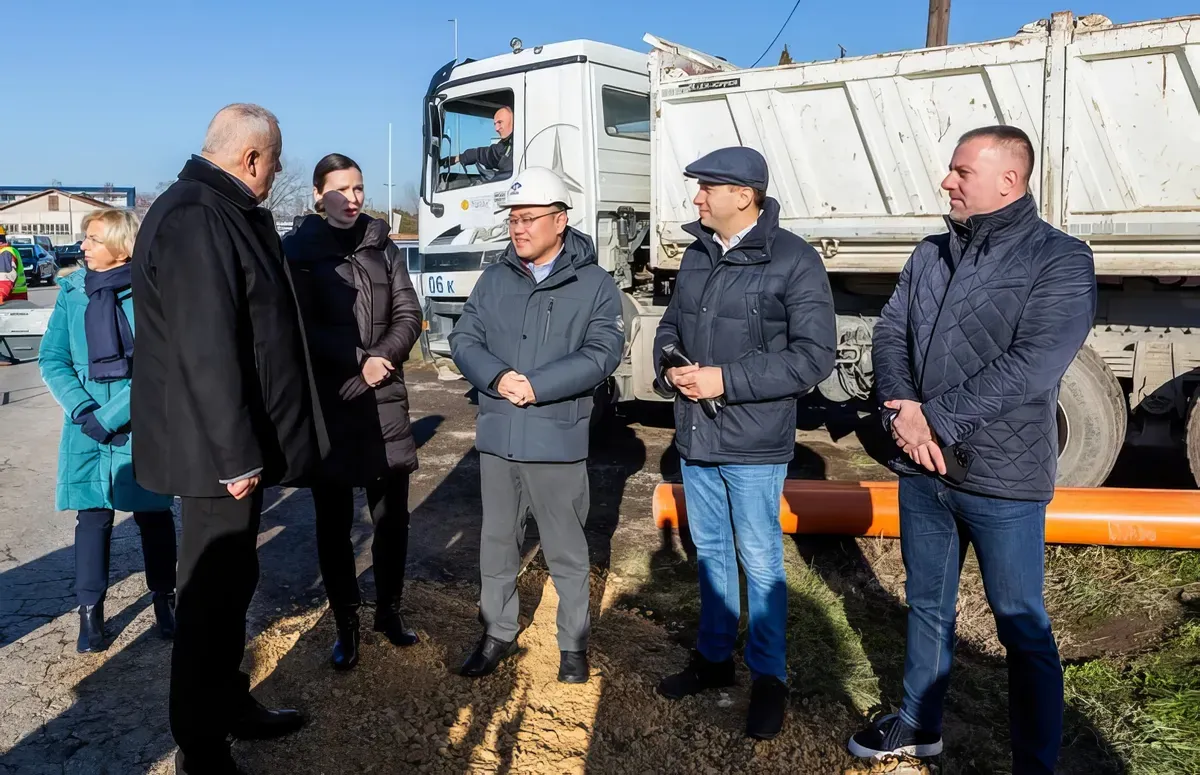 Tiszta Szerbia, tiszta haszon – a kínaiaknak 2 A szabadkai polgármester a Tiszta Szerbia program beindításánál