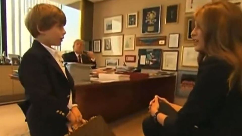 Beszél-e Trump szerbül, és milyen nyelvet használt Melania? 3 Egy kocka a 15 évvel ezelőtti videóból (Forrás: X platform)