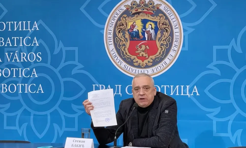 A címerbe még nem került bele, hogy Sándorfalva - de ami késik, az nem múlik