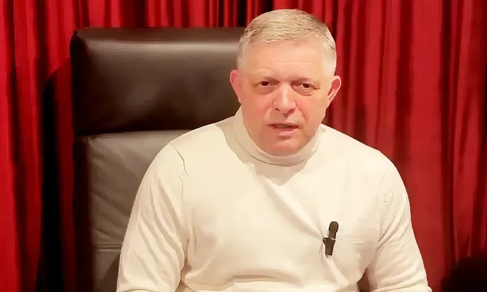 - Én szlovák miniszterelnök vagyok, és nem ukrán szolga - jelentette ki Robert Fico, aki attól tart, hogy az Európai Unió hamarabb összeomlik, mint gondolnánk