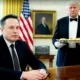 Elon Musk alelnöke nagyon serény volt a konyhában