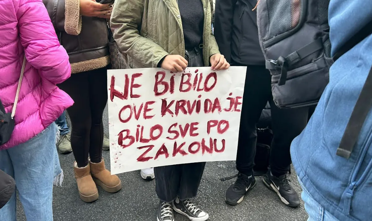 Eper, vér, nyilatkozat: szép új világ 2 Nem folyt volna ennyi vér, ha minden a törvény szerint ment volna