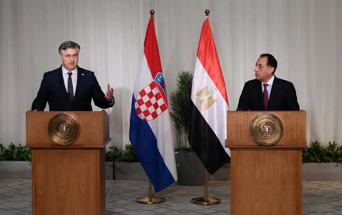 A horvát miniszterelnök egyiptomi kollégájával, Mostafa Madbouly Kairóban megvitatta az európai és a közel-keleti biztonsági helyzetet , és hangsúlyoztam elkötelezettségét az igazságos béke megteremtése mellett Ukrajnában