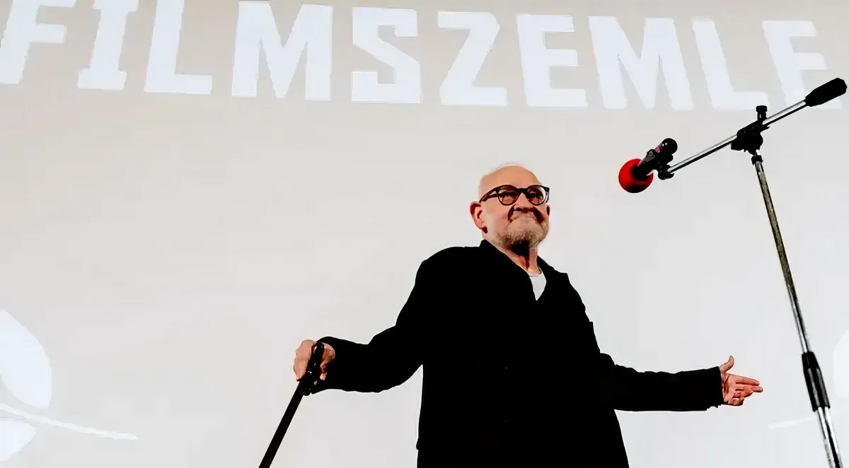 TARR BÉLA, a külföldön is ismert és mélységesen elismert magyar rendező