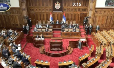 A tegnapi káosz után az ellenzéki parlamenti képviselők bojkottálják a parlament mai ülését