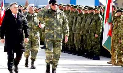Utolsó szemle a magyar kontingens előtt