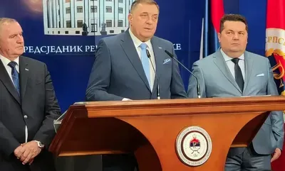 A boszniai szerb trojka