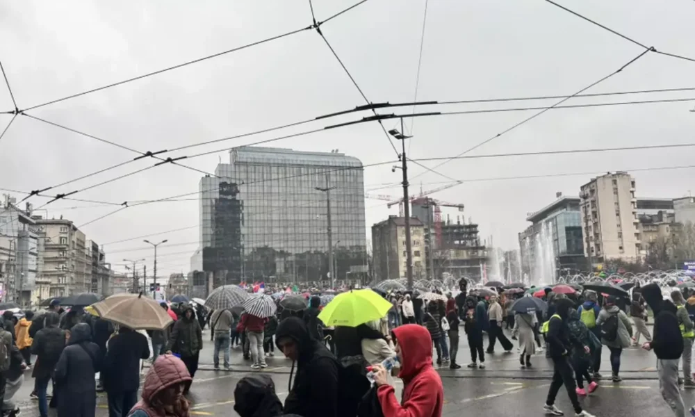 A Slavija előtti tér, lehet, hogy átteszik ide a tüntetés helyszínét?