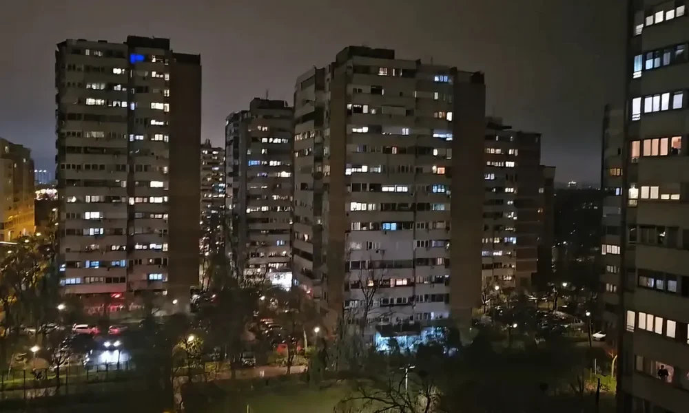 Az újbelgrádi lakónegyedek "polgári hangágyúzásba" kezdtek, de nem csak ők