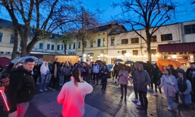 Az eső sem mosta el: népi gyűlés (lakossági fórum) Újvidék belvárosában