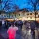 Az eső sem mosta el: népi gyűlés (lakossági fórum) Újvidék belvárosában