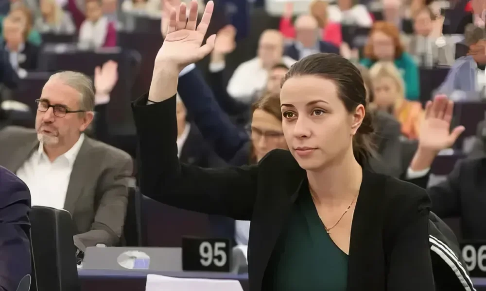Irena Joveva szerint ha Orbán miatt nem sikerül a szankciókat bevezetni, akkor nyomást fognak gyakorolni az egyes tagállamokra, hogy külön-külön vezessenek be szankciókat