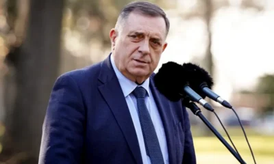 Dodik Belgrádban a szabadban nyilatkozott az újságíróknak