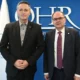 Christian Schmidt főképviselő és Denis Bećirović a bosznia-hercegovinai elnökség bosnyák tagja egyetértett abban, hogy a bosznia-hercegovinai alkotmánybíróság döntése a dodiki törvények felfüggesztéséről döntő lépés volt a helyzet tisztázása és a jogbiztonság biztosítása irányában