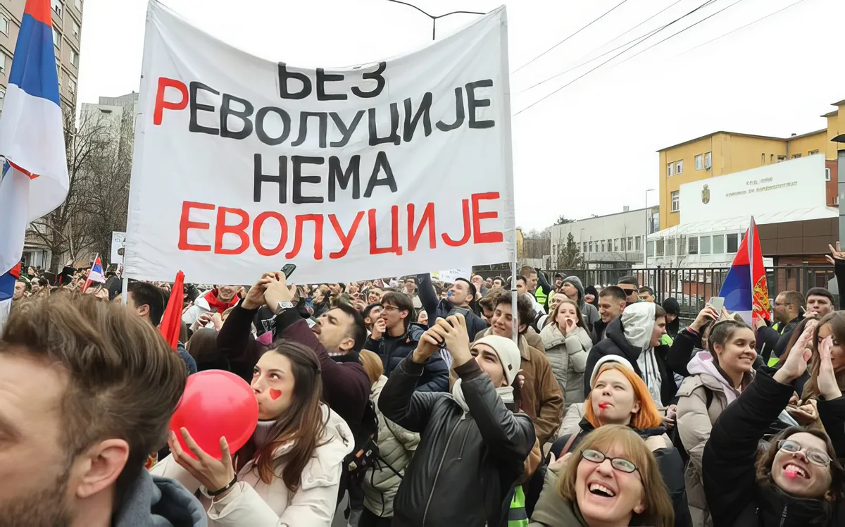 A szabadkaiak üzenete: forradalom nélkül nincs evolúció
