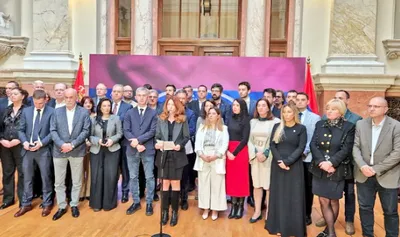 ellenzék bizalmi kormány