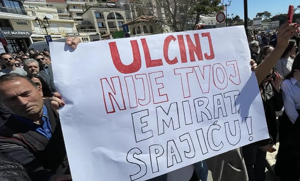 Az ulcinjiak azt üzenik a miniszterelnöknek, hogy a város nem az ő emirátusa