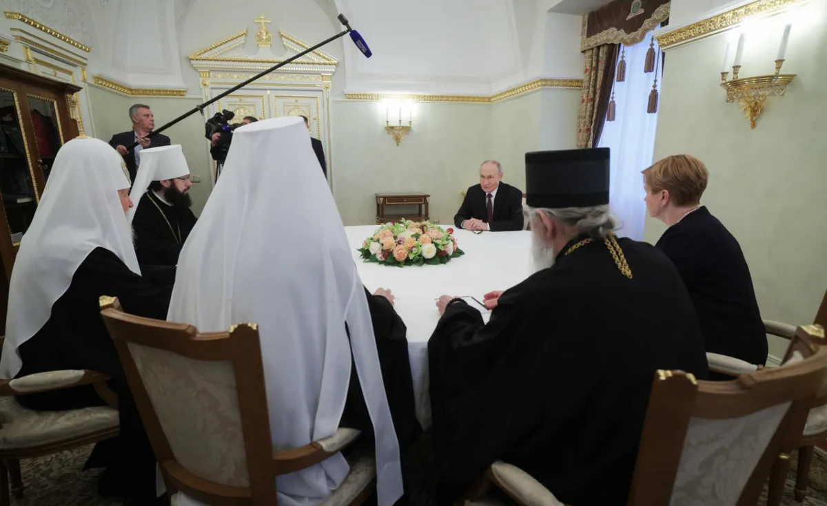 Porfirije: a szerb ortodoxia helye az Orosz Világban van 3 Amikor négy-öt orosz és szerb összehajol
