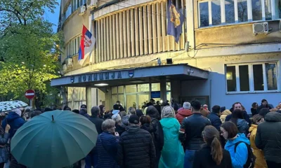 Az erősen ellenzéki Nišben a diákok az esti órákig demonstráltak a kihallgatások ellen