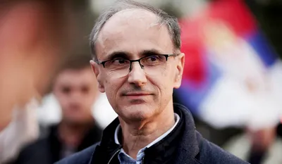 Macut kapcsolódó
