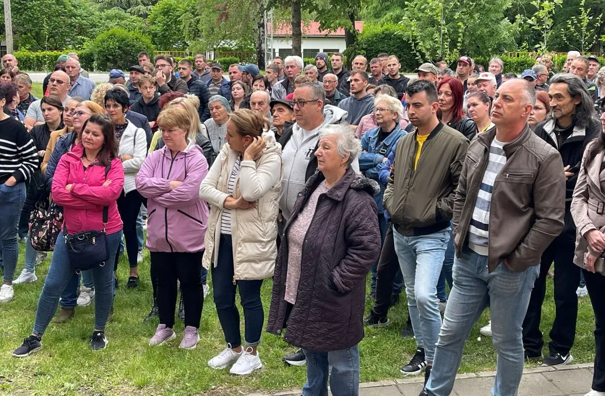 Kis vajdasági magyar párhuzamos valóságok 2 Sokan voltak vagy kevesen?