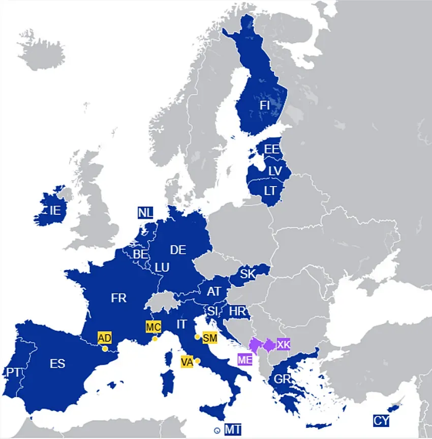 A húsz uniós tagország mellett kettő van, amely önhatalmúleg vezette be az eurót - Montenegró és Koszovó .- de ezek  lakossága nem éri el a három milliót, továbbá négy miniállam: Andorrai, Monaco, Vatikán és San Marino