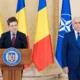 Nicușor Dan szerint sokan csodálkoztak azon, hogy a kormányalakítási tárgyalások miért tartottak egy hónapig. Szerinte konszolidált demokráciákban az ilyen folyamatok még tovább tarthatnak. Nicușor Dan román elnök Ilie Bolojant bízta meg kormányalakítással Romániában