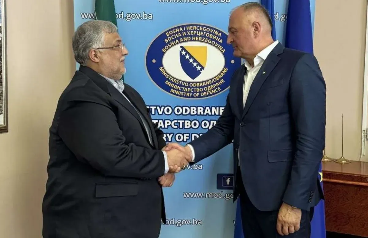 Torkaman, aki nem az iráni Surperman Zukan Helez társaságában
