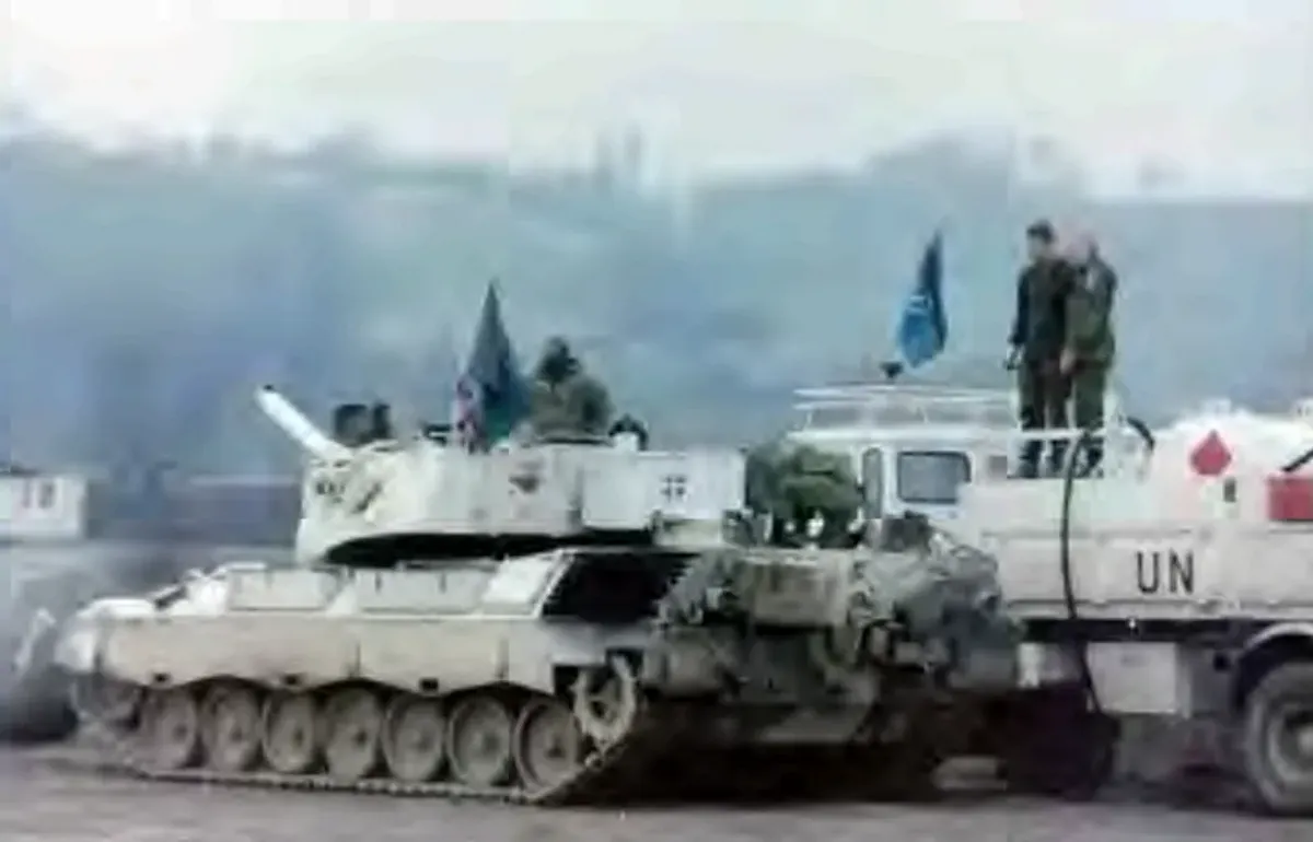 Srebrenica nem ismétlődhet meg, a szerb elnök angolul üzent 5 Egy dán Leopard (NORDBAT2) A Wikipédia szerint dán vagy svéd katona nem halt meg a műveletben, a becslések szerint a szerb áldozatok száma elérte a 150-et.