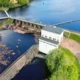 Vihar előtt a horvát gazdaság is parádézik. A Koncar horvát villamosenergia-konszern a múlt hónapban közölte, hogy a Koncar - Generators and Motors nevű egysége megszerezte első generátor-felújítási szerződéseit Svédországban, a norvég közműszolgáltató beszállítói listájára való sikeres előminősítésre építve