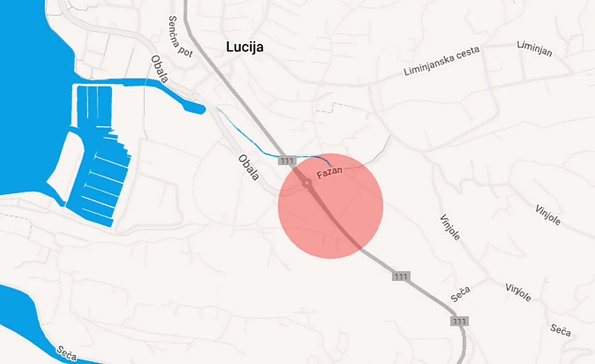 A Lucija lakópark a tenger közvetlen szomszédságában van