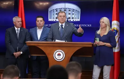 Dodik nem elnök