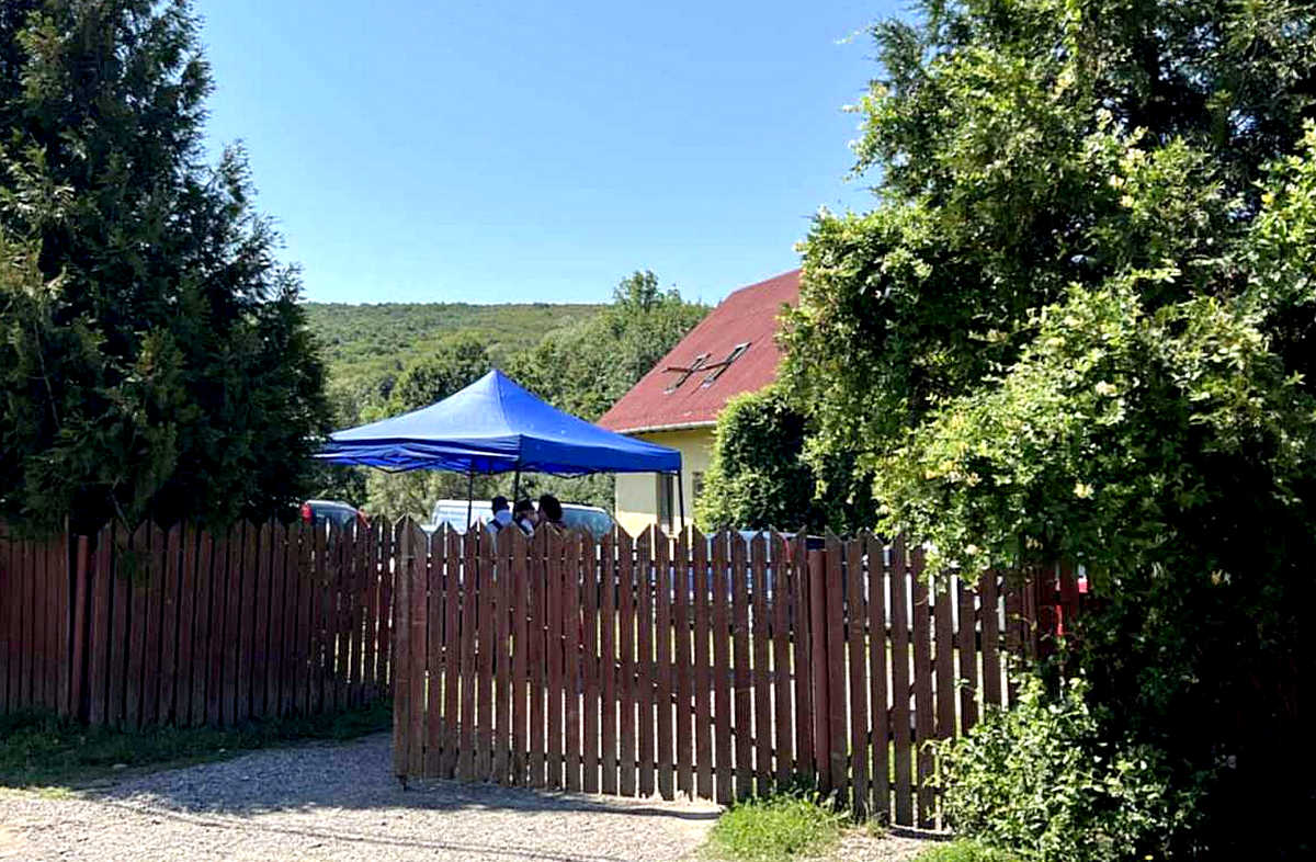 Nyitott fórum, zárt kapukkal: Magyar Péter Nagyadorjánban 2 A Maszol állítólag nem szerepelt a kedvezményezett sajtóorgánumok listáján kép a Maszol.ro portálról származik